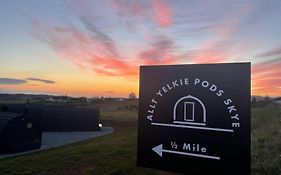 Allt Yelkie Pod Tri, Earlish